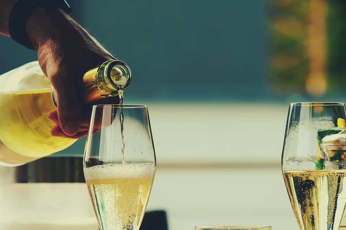How to Open a Bottle of Sparkling Wine Safely: Step-by-Step